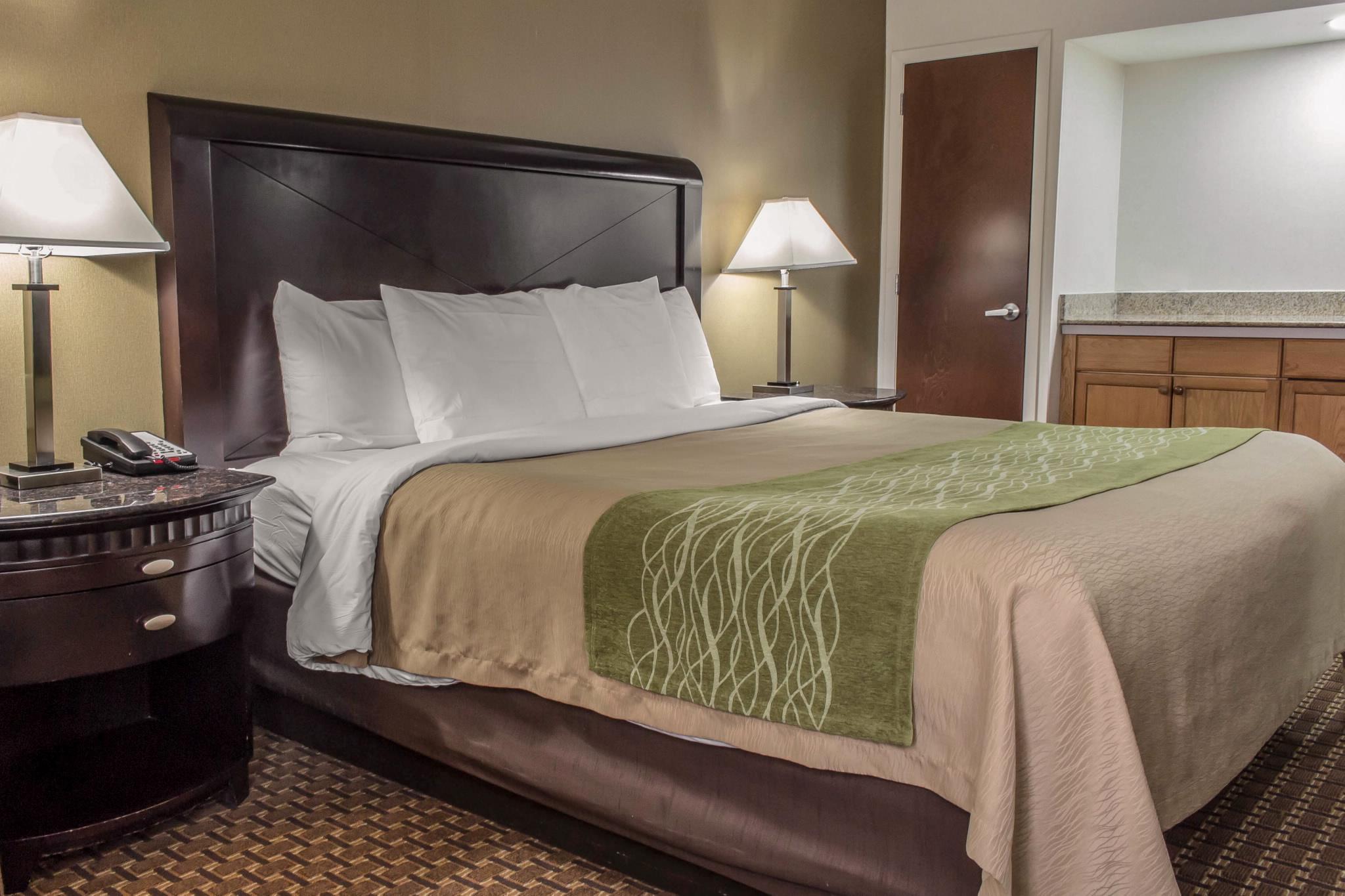 Comfort Inn Medford-Long Island Zewnętrze zdjęcie