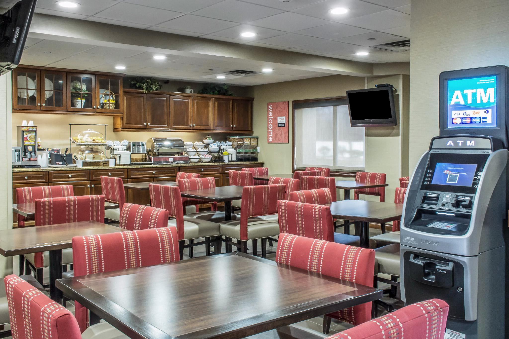 Comfort Inn Medford-Long Island Zewnętrze zdjęcie