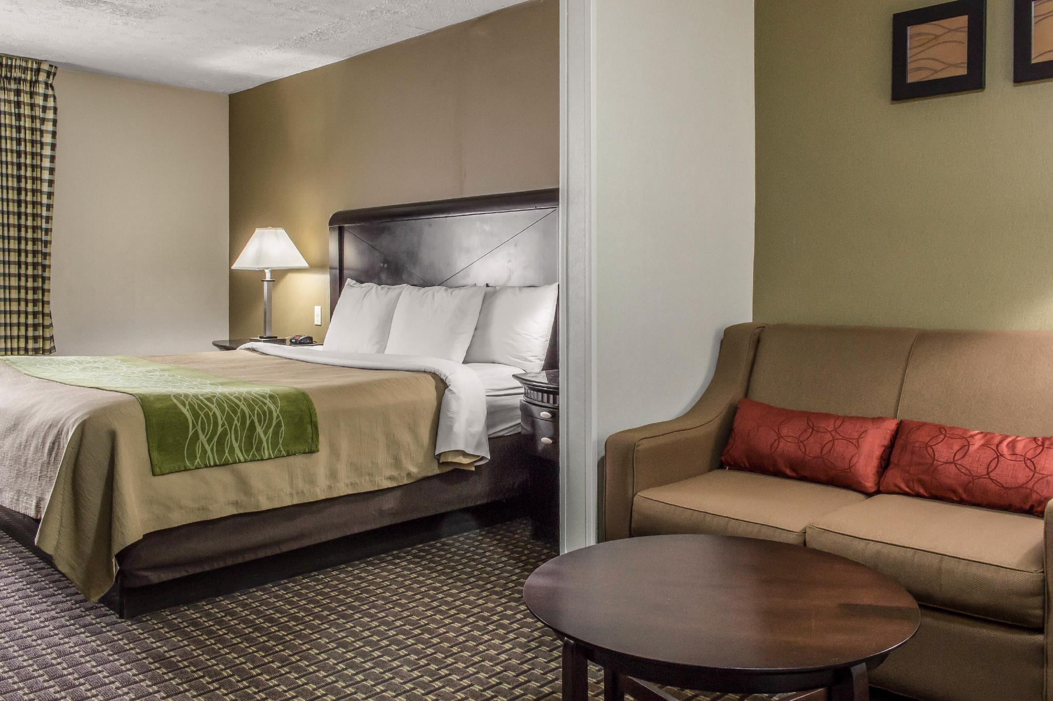 Comfort Inn Medford-Long Island Zewnętrze zdjęcie