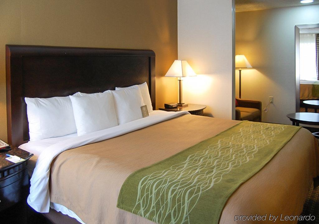 Comfort Inn Medford-Long Island Zewnętrze zdjęcie