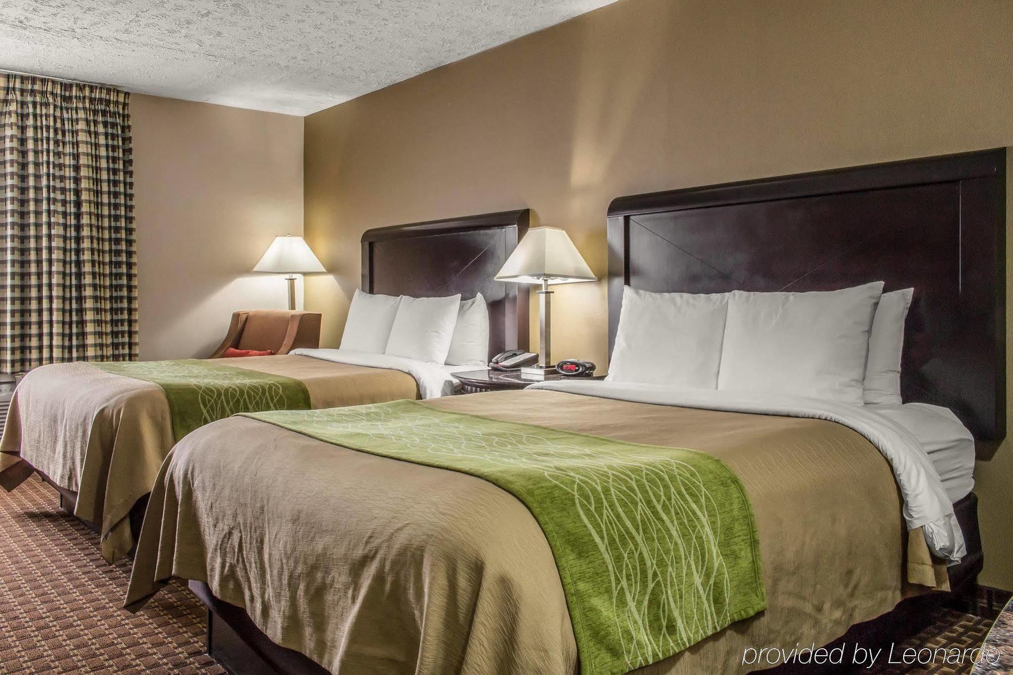 Comfort Inn Medford-Long Island Zewnętrze zdjęcie